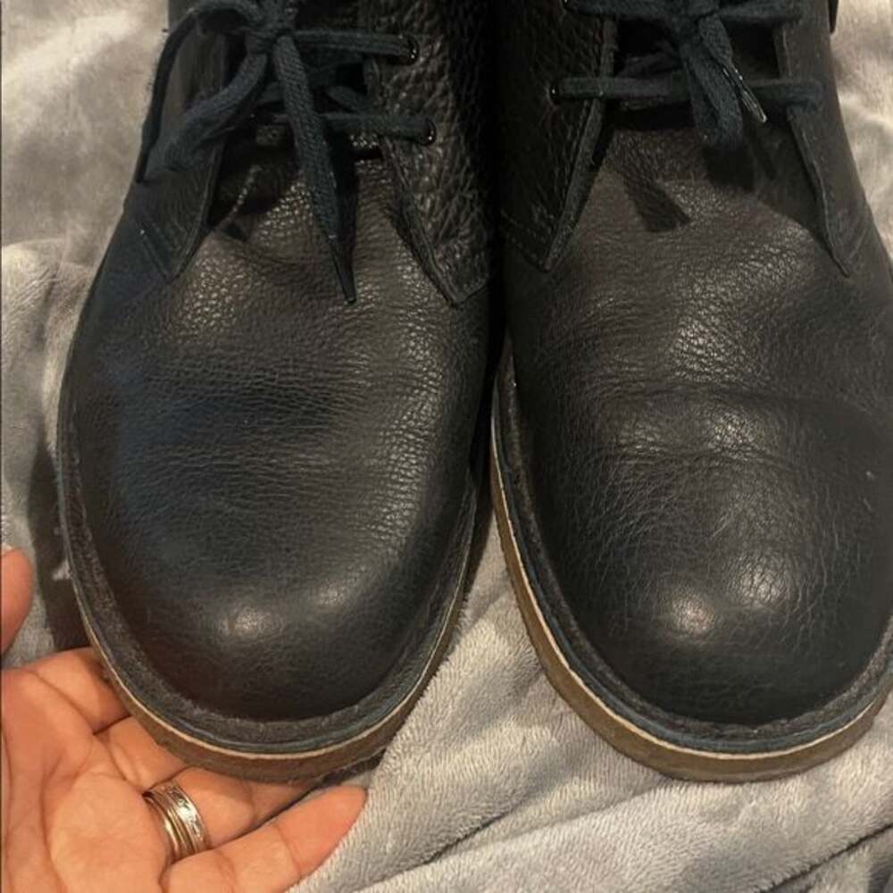 CLARKS DESERT BOOT - NAVY LEATHER 11.5 - Picture 5 of 7